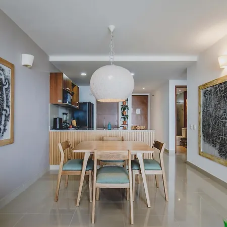 Frente Al Mar Ciudad Antigua Office 14b Apartment *